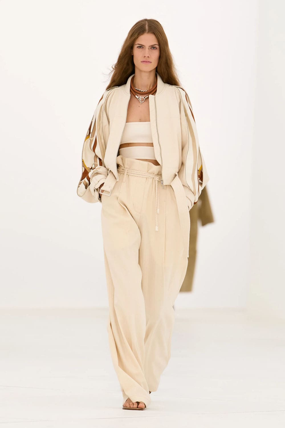 Hermes Spring Summer 2027 Runway Magazine (15)