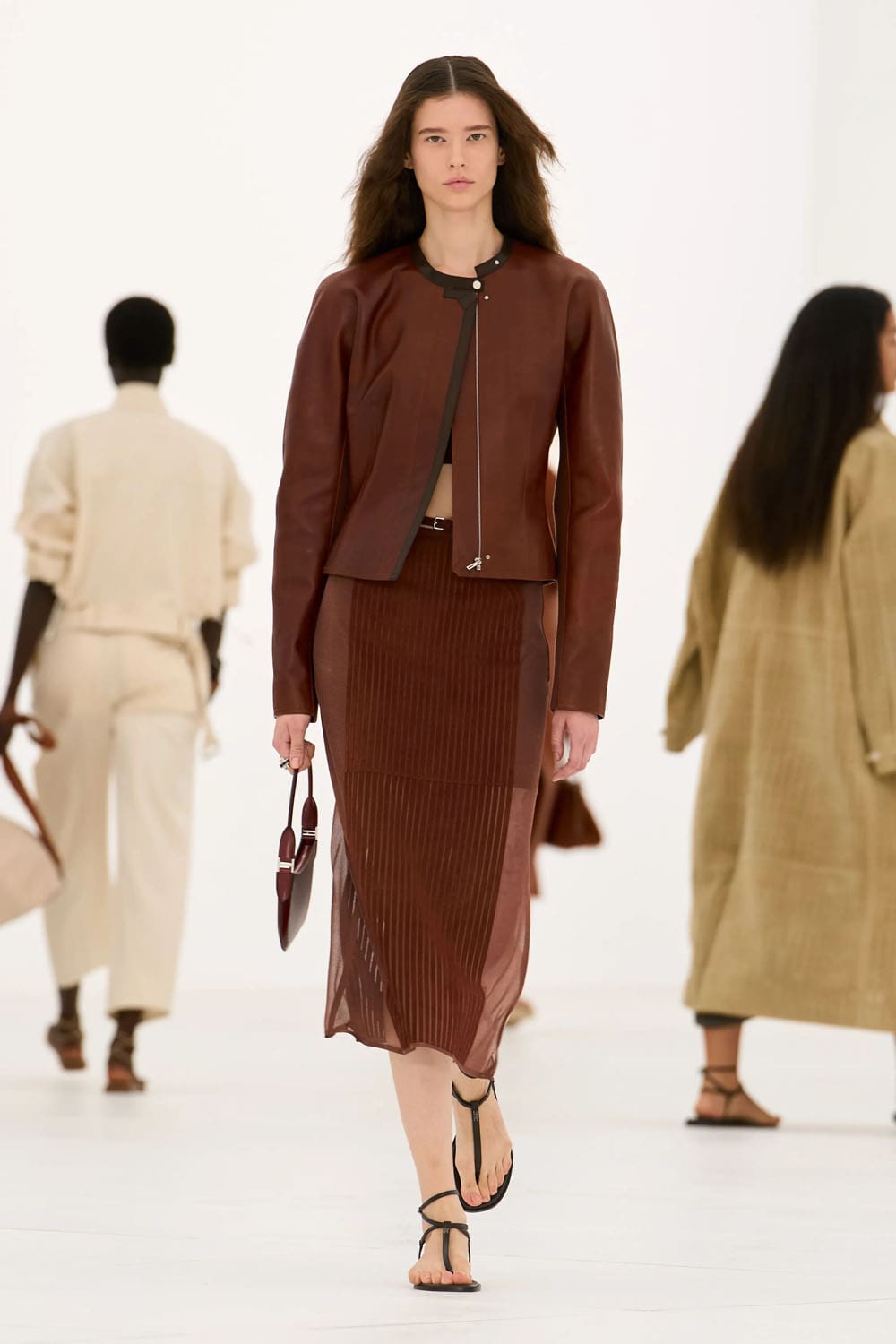 Hermes Spring Summer 2027 Runway Magazine (19)