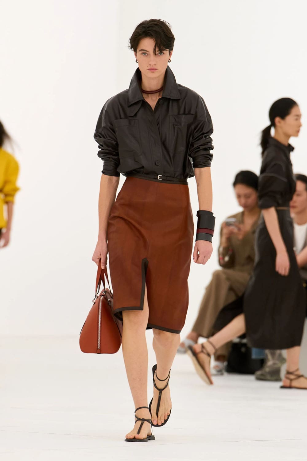 Hermes Spring Summer 2027 Runway Magazine (33)
