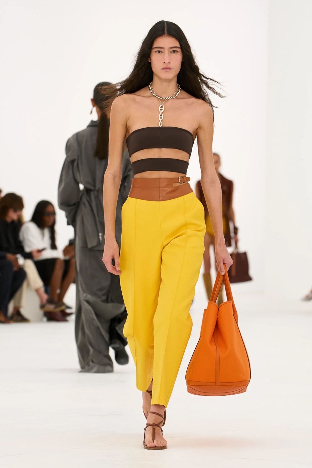 Hermes Spring Summer 2027 Runway Magazine (35)