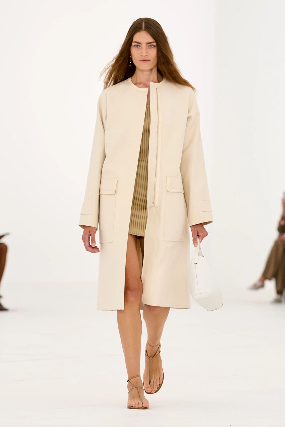 Hermes Spring Summer 2027 Runway Magazine (4)