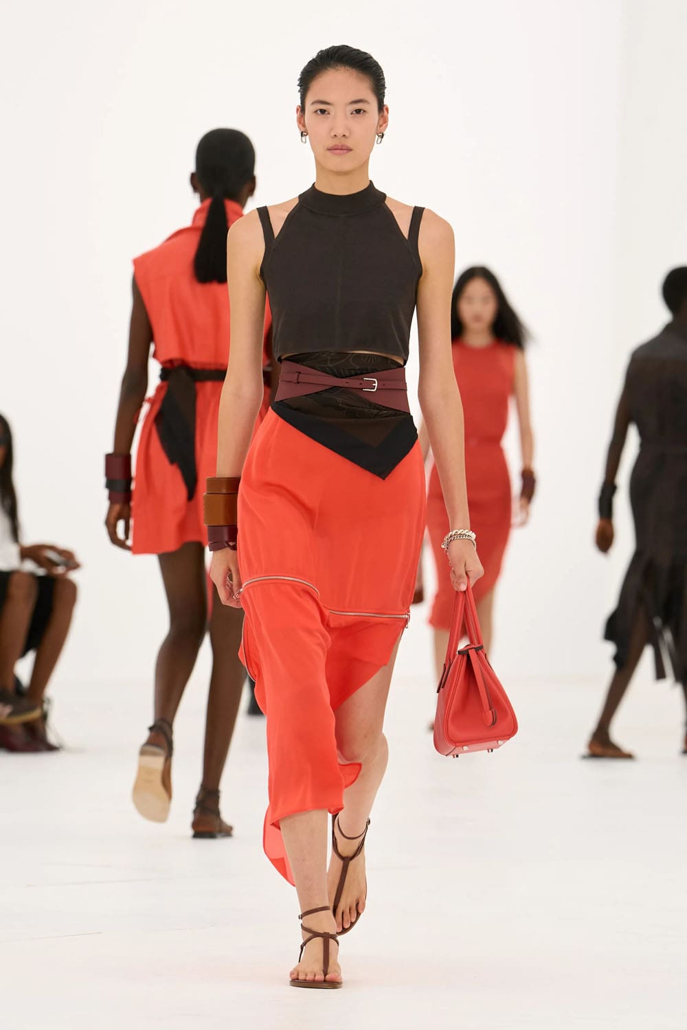 Hermes Spring Summer 2027 Runway Magazine (56)
