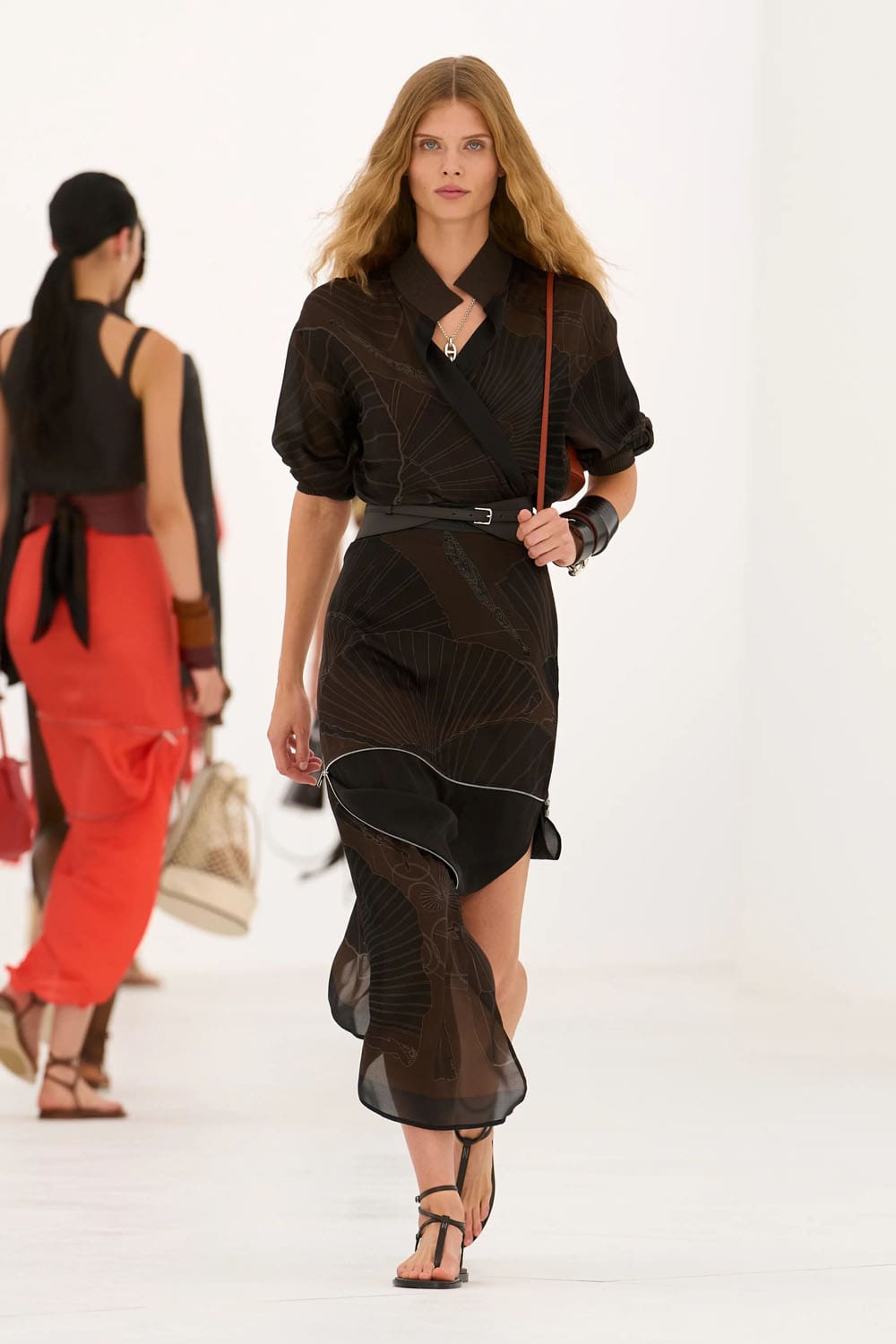 Hermes Spring Summer 2027 Runway Magazine (59)