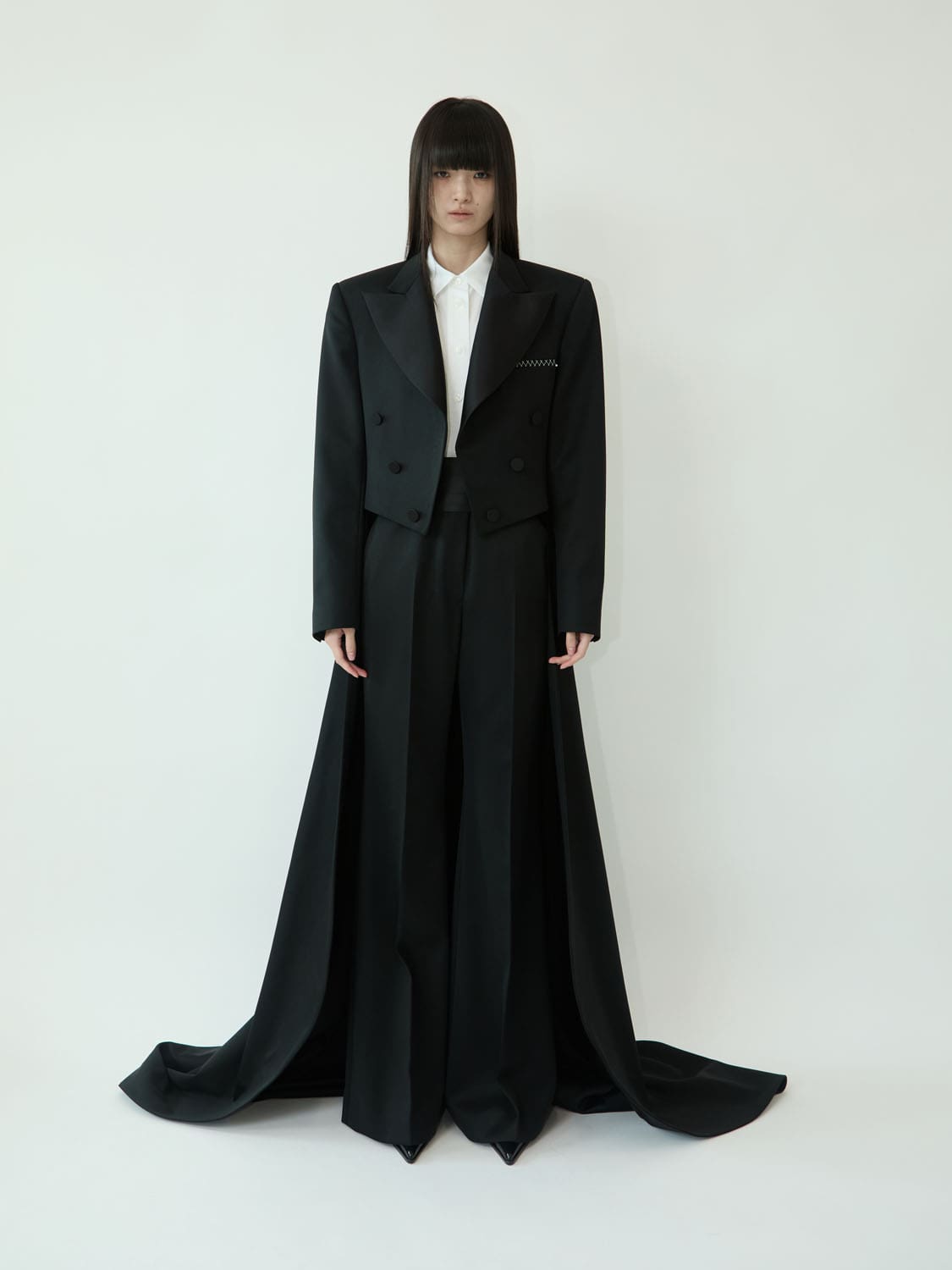 Kimhekim Spring Summer 2027 Humans Runway Magazine (10)