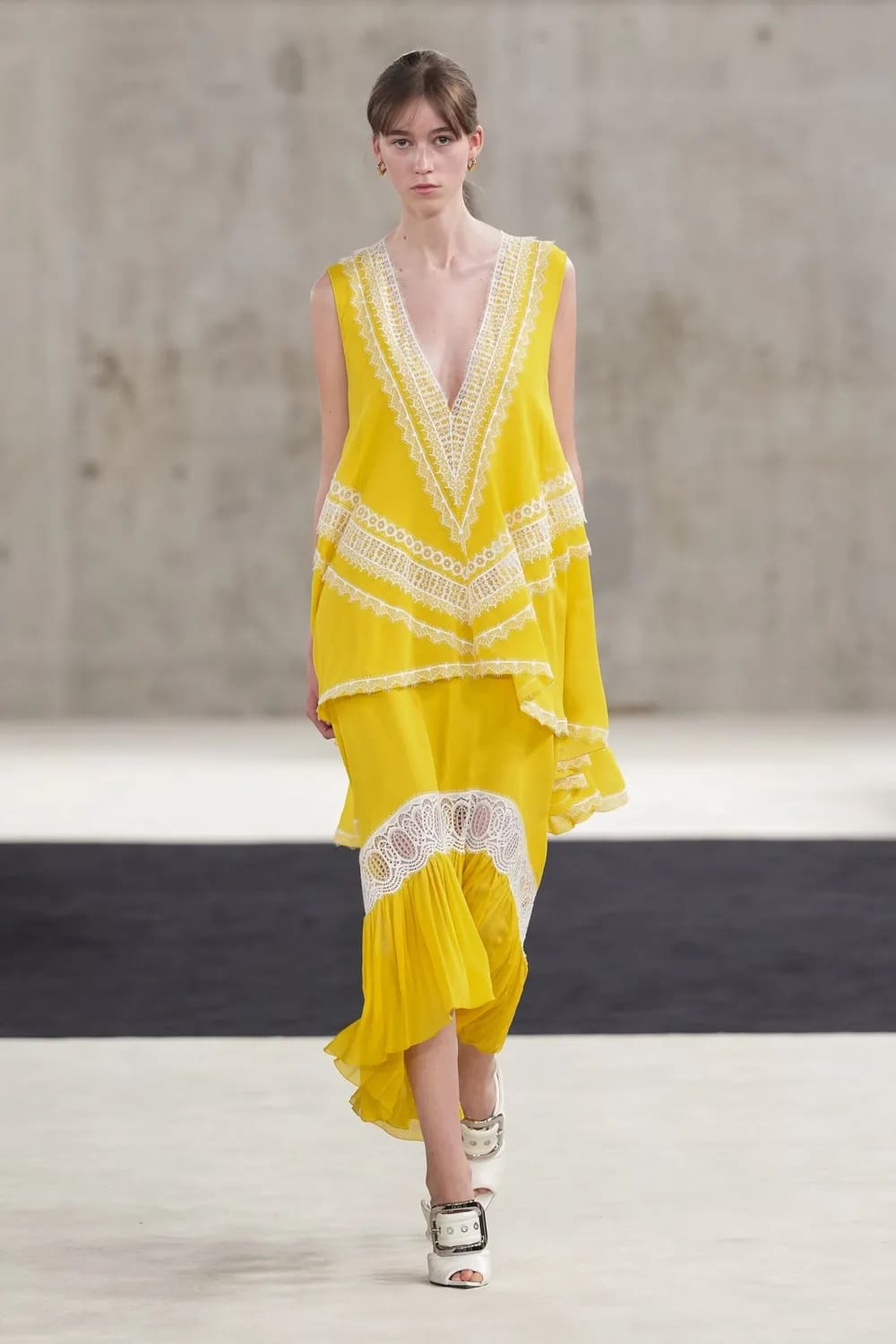 Lanvin Primavera Estate 2027 Runway Magazine (25)