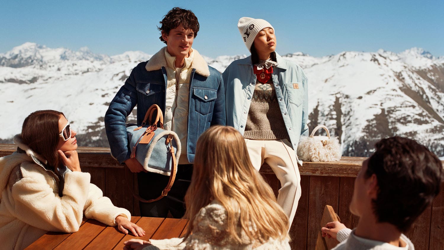 Colección cápsula de esquí Louis Vuitton LV Runway Revista (35)