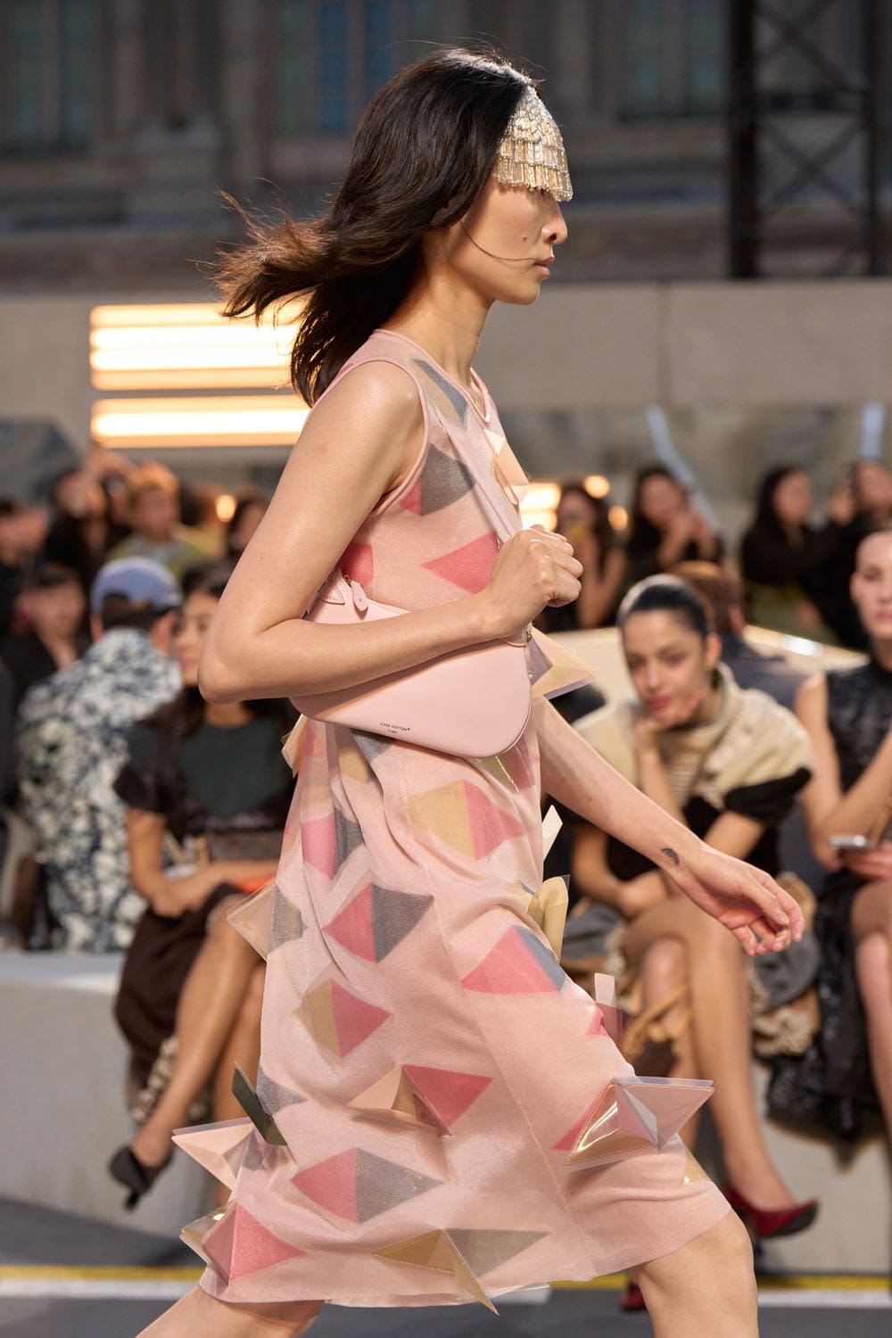 Louis Vuitton Spring Summer 2027 Bags Runway Magazine (7)