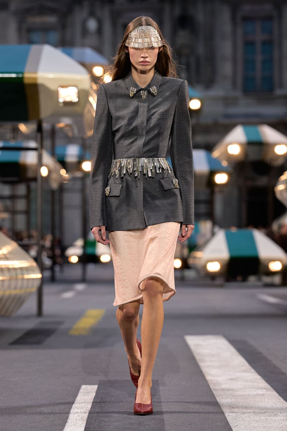 Louis Vuitton Spring Summer 2027 Runway Magazine (17)