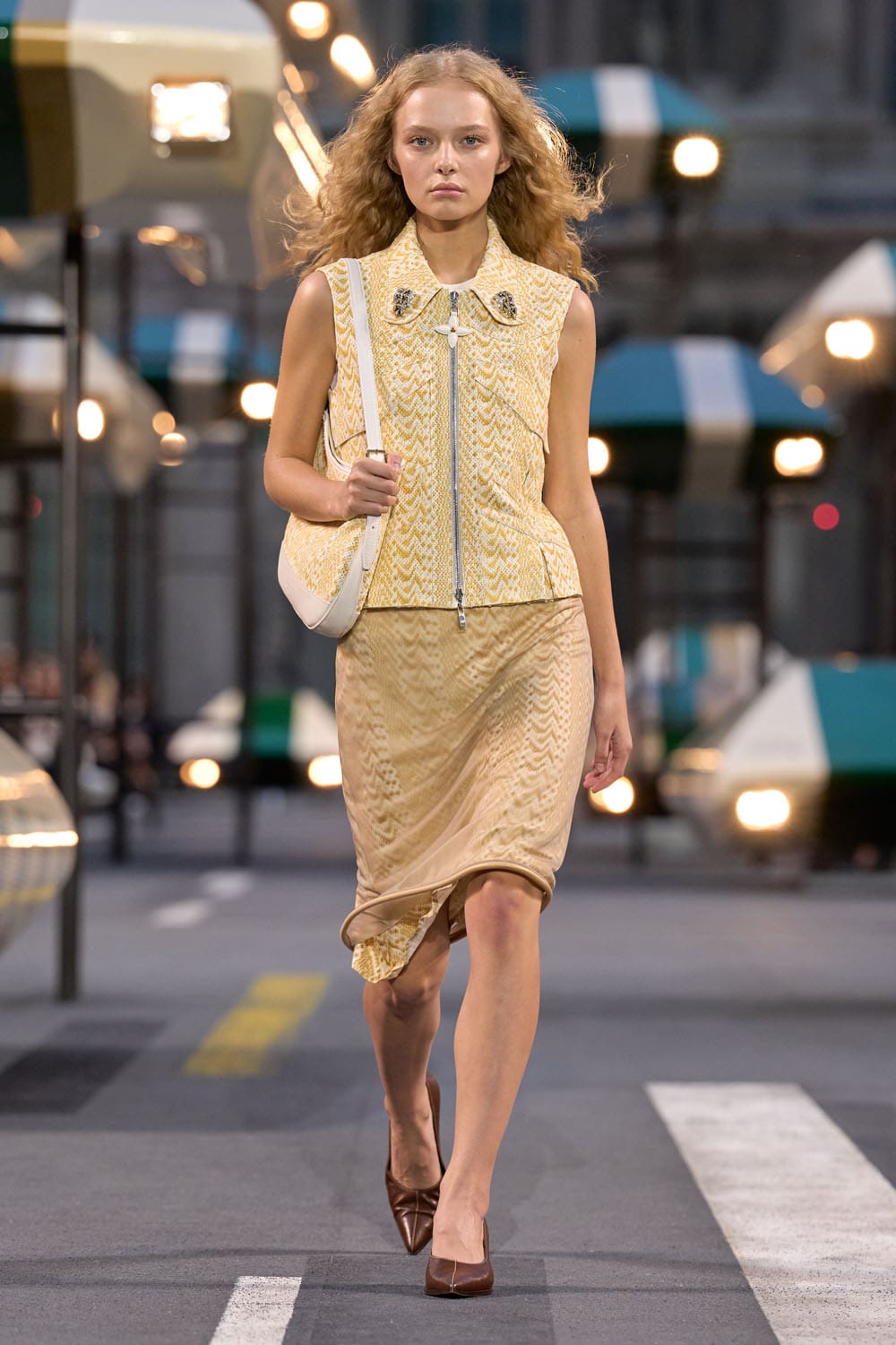 Louis Vuitton Spring Summer 2027 Runway Magazine (19)