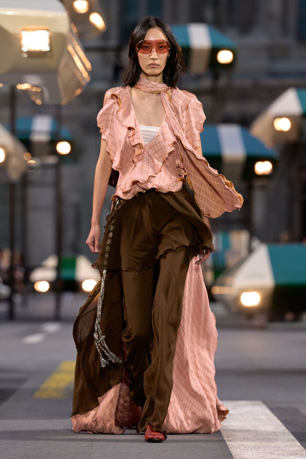 Louis Vuitton Spring Summer 2027 Runway Magazine (29)