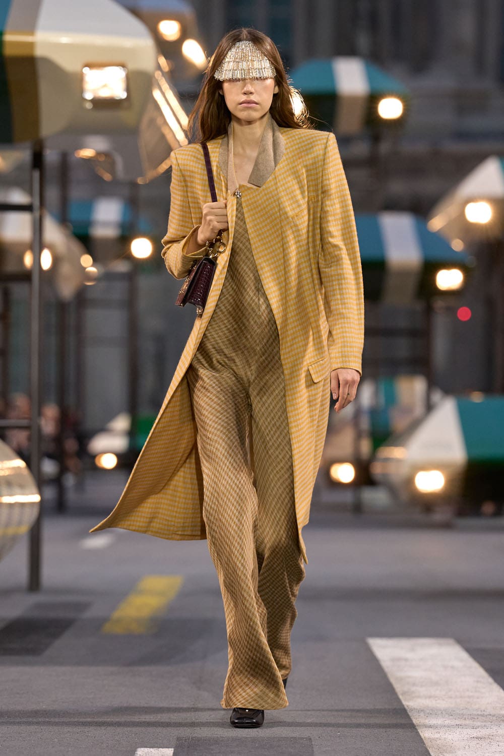 Louis Vuitton Spring Summer 2027 Runway Magazine (34)
