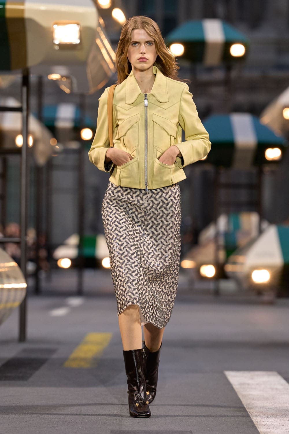 Louis Vuitton Spring Summer 2027 Runway Magazine (38)