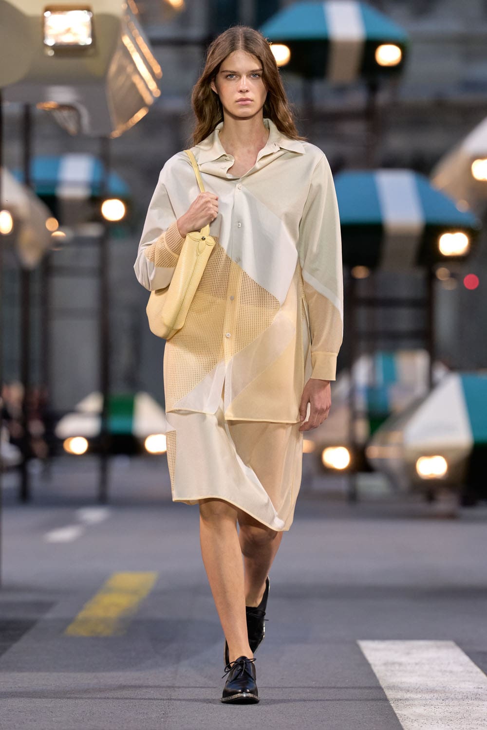 Louis Vuitton Spring Summer 2027 Runway Magazine (4)