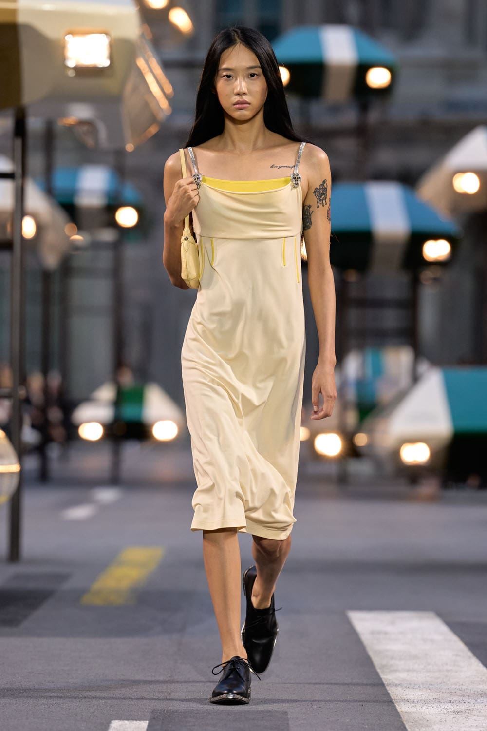 Louis Vuitton Spring Summer 2027 Runway Magazine (5)