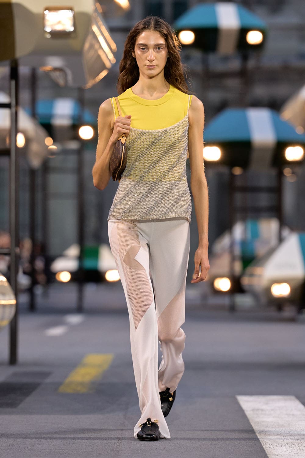 Louis Vuitton Spring Summer 2027 Runway Magazine (6)