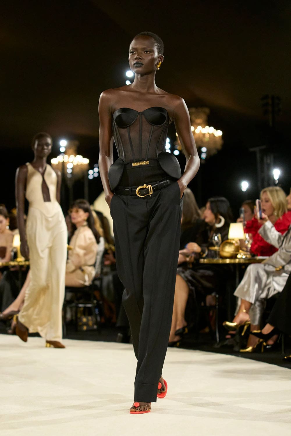 Schiaparelli Spring Summer 2027 Runway Magazine (10)