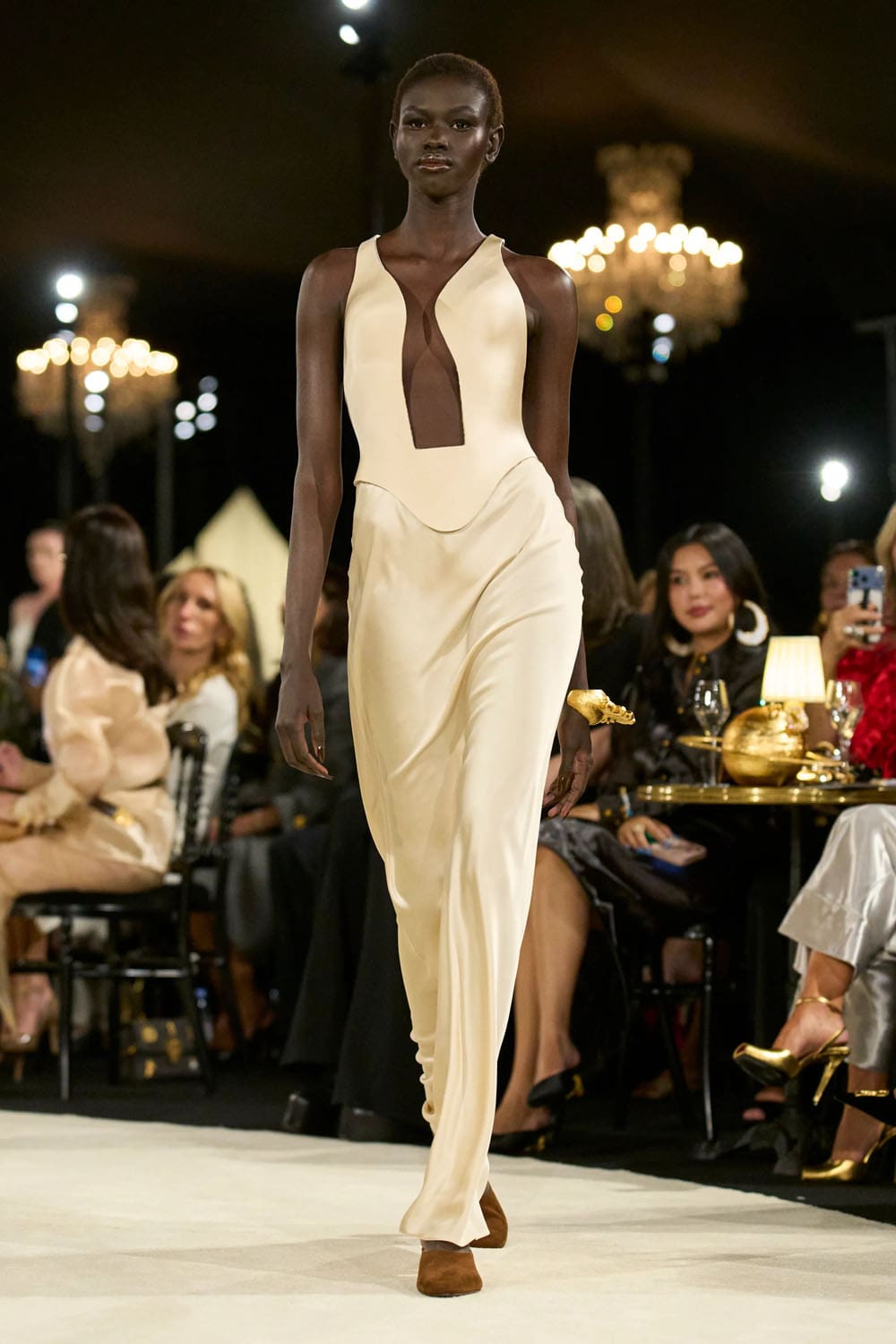 Schiaparelli Spring Summer 2027 Runway Magazine (11)