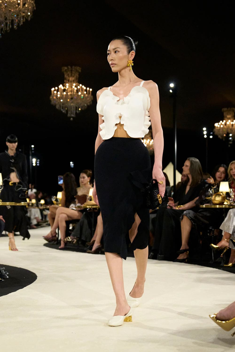 Schiaparelli Spring Summer 2027 Runway Magazine (28)