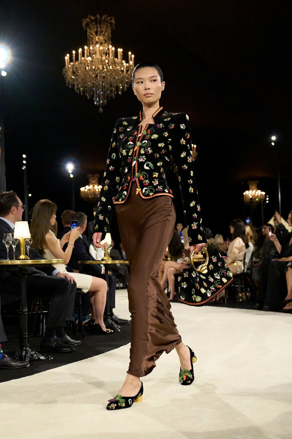 Schiaparelli Spring Summer 2027 Runway Magazine (49)